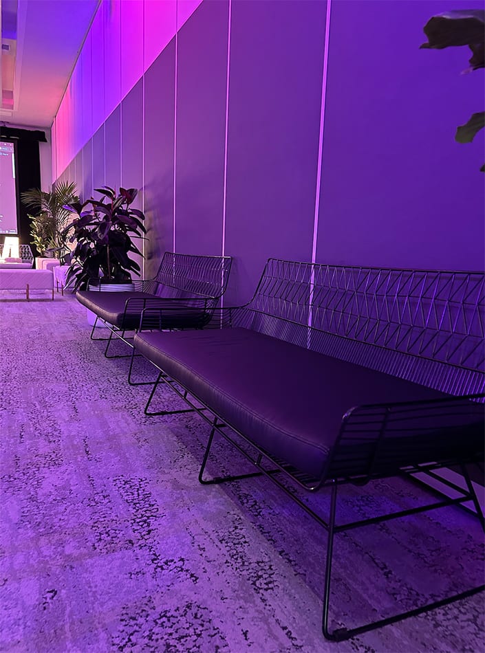 black arrow lounge 3 seater hire