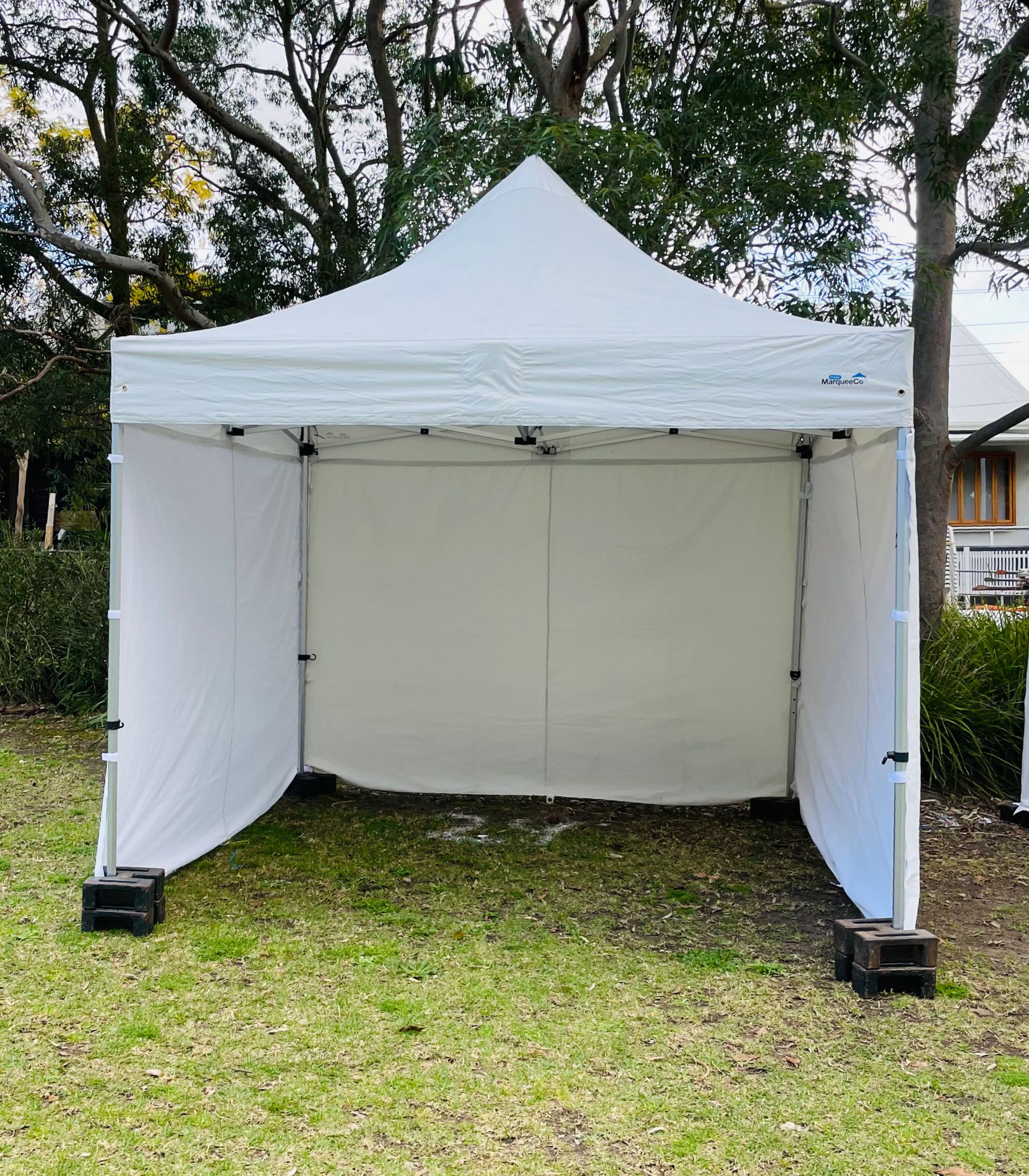3mx3m Pop up Marquee with 3 Walls - Image 3